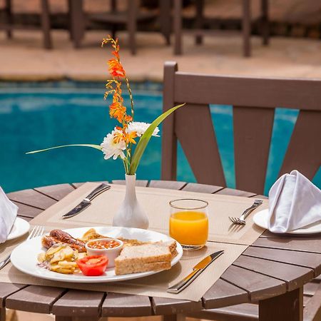The Grand Gables Aparthotel Nairobi Exterior photo